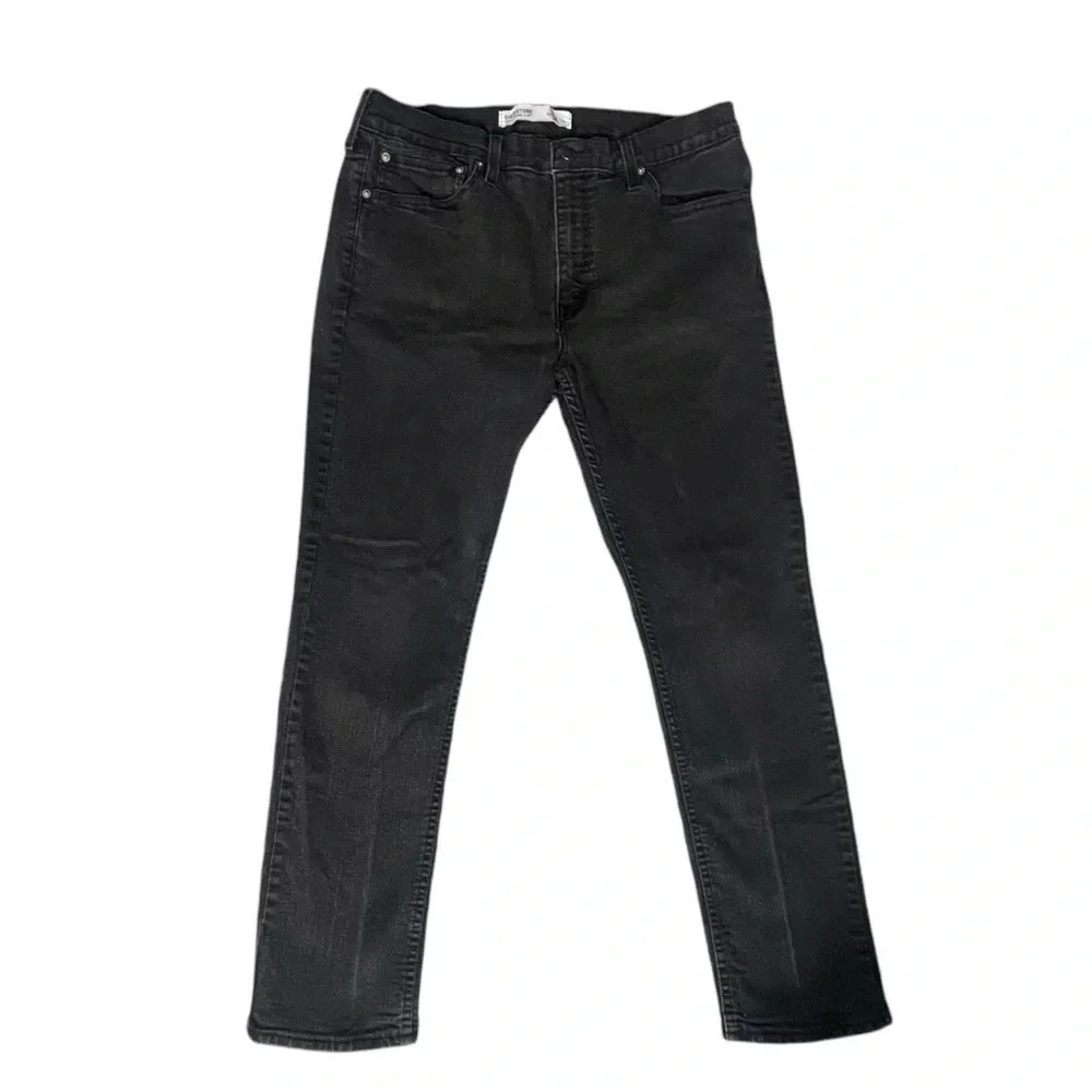 Signature Levi Strauss & Co. Slim Fit Black Jeans Size 37